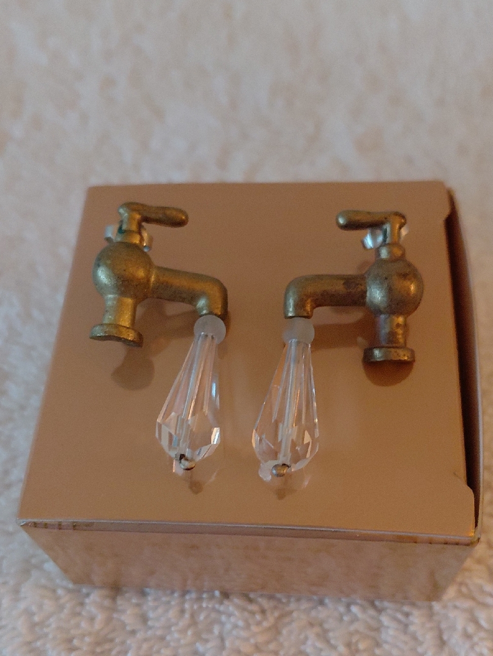 Vintage Faucet Drop Crystal Earrings - Gold Tone